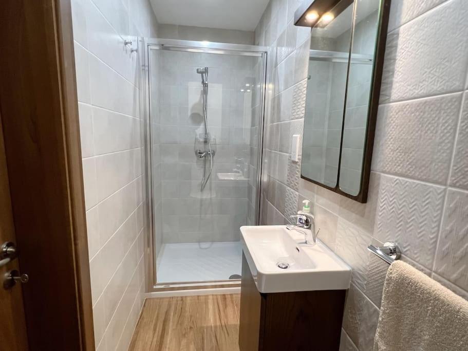 Modern Apartment In มาร์ซาสคาลา ภายนอก รูปภาพ